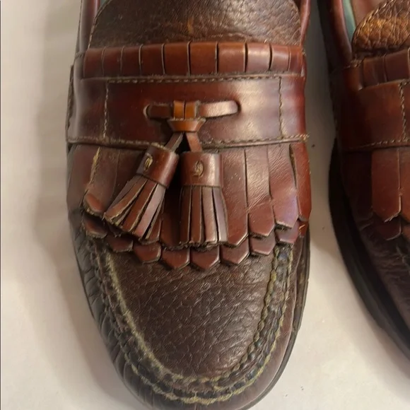 Brown Leather Tassel Loafers with Moccasin Stitching - Picture 2 of 9